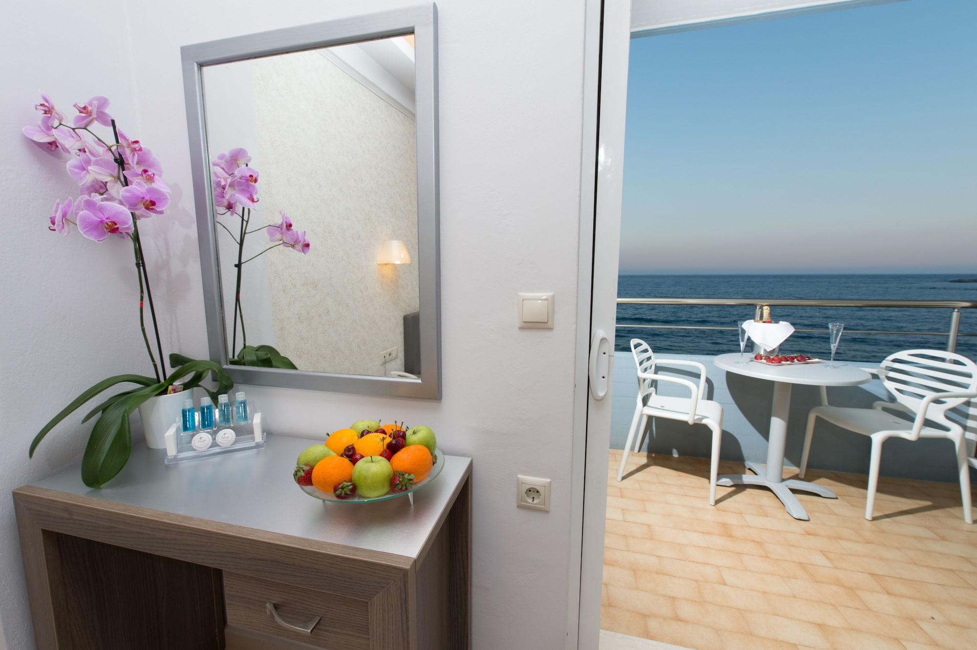 Astron Hotel Ierapetra  Exterior photo